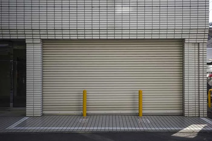 Serviço de porta de aço realizado 3